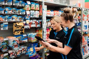 How to Create Retail Displays That Actually Sell